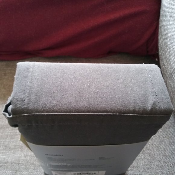 Made by Design Bed Skirt (TWIN, Dark Gray) - Picture 5 of 8